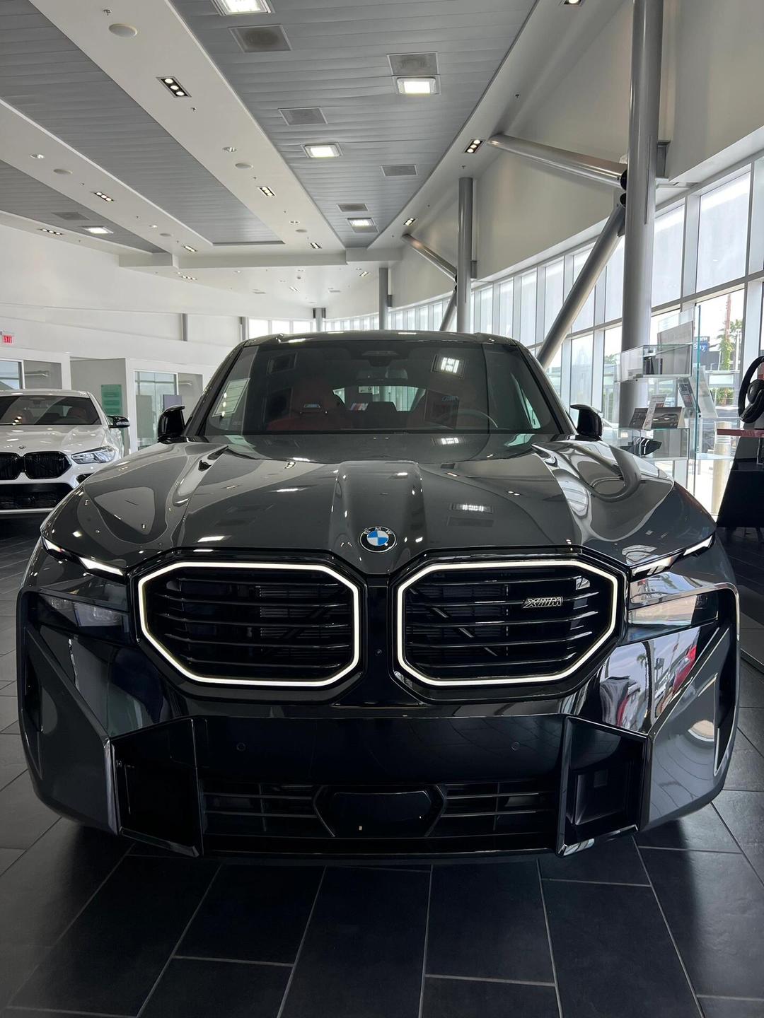 BMW 寶馬 XM 無重大事故或車體銜接|台北市豪華進口車專人代尋服務|嚴格車源里程把關精選優質車況