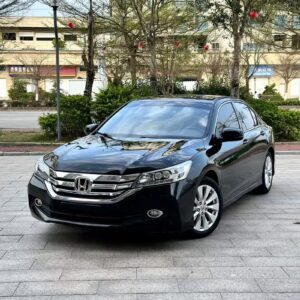 Honda 本田 Accord 非營業用車｜新竹市保固期內原廠新古車｜原廠完整保養履歷 透明車況保證