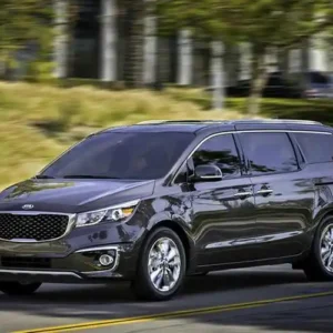 Kia 起亞 Sedona 無車身號碼 / 引擎號碼變造｜高雄市熱門大空間休旅車二手現貨｜誠信專業永續經營值得您信賴