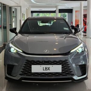 Lexus 凌志 LBX 具第三方認證 SAVE｜高雄家庭實用七人座中古車｜職人級全車整備工藝 確保卓越車況與保值性