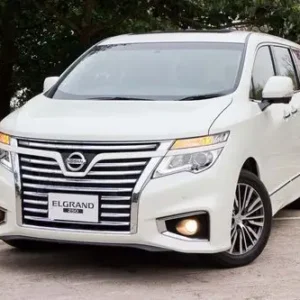 Nissan 日產 Elgrand 無泡水｜高雄市剛做完大保養高CP值中古車｜透明車況 無重大事故承諾