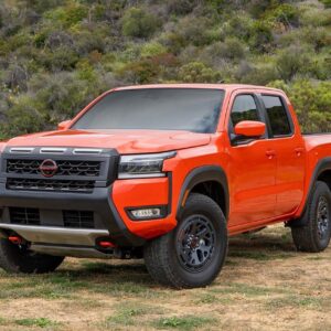 Nissan 日產 Frontier 原版件｜高雄市全額貸低月付二手車方案｜在地經營誠信選車