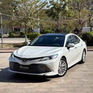 Toyota 豐田 Camry 無重大事故或車體銜接｜桃園市信用瑕疵協助辦理汽車貸款｜國際第三方認證合格品質極致保證