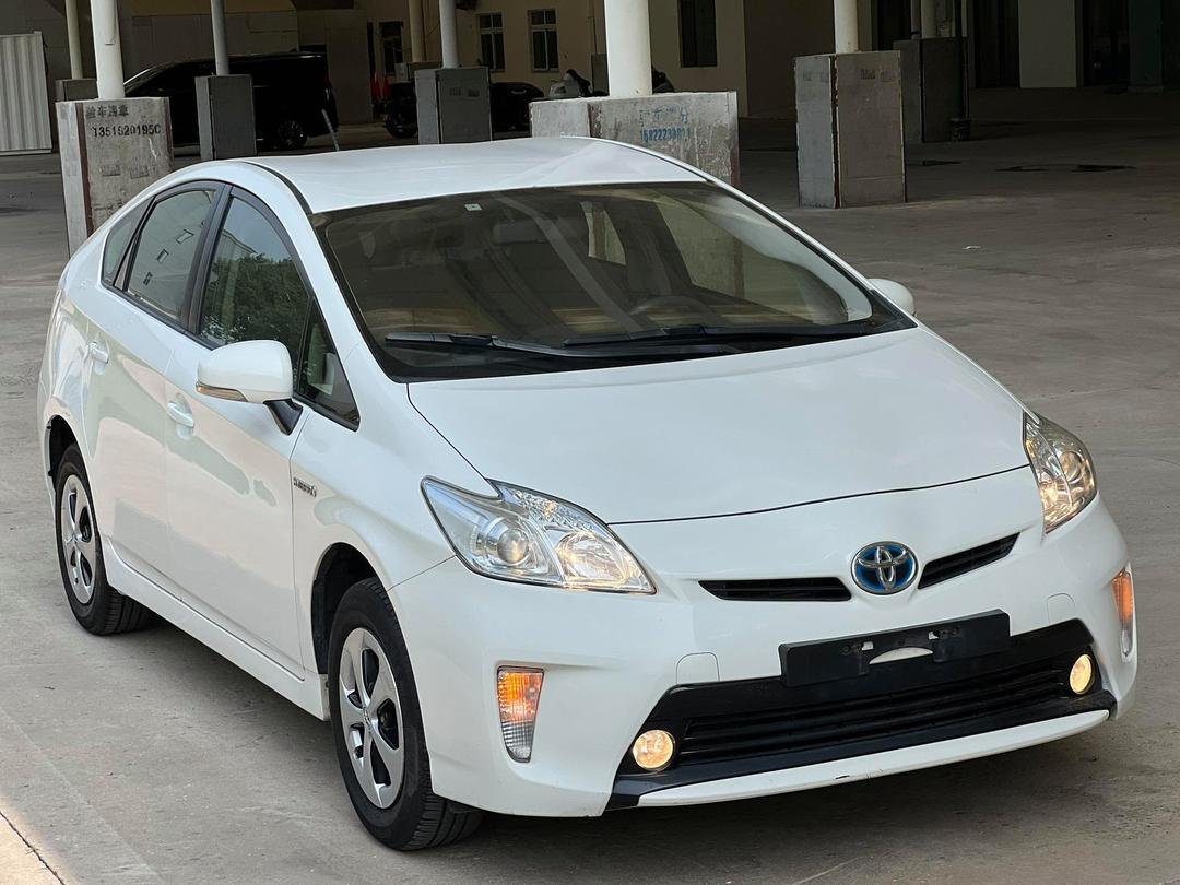 Toyota 豐田 Prius α 無車身號碼 / 引擎號碼變造|桃園市社會新鮮人低門檻代步車|精緻全車美容整備 猶如新車質感