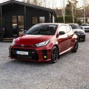Toyota 豐田 Yaris 無重大事故或車體銜接｜桃園市剛做完大保養高CP值中古車｜經專家級百項車況檢定品質卓越安心行